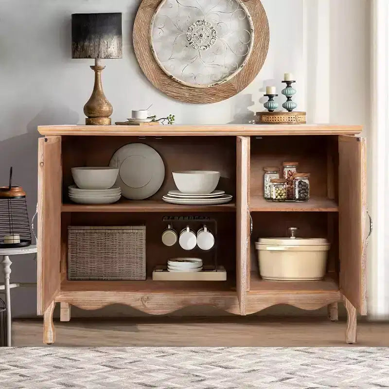 Meuble d’appoint rustique avec 3 portes sculptées, buffet vintage avec étagères