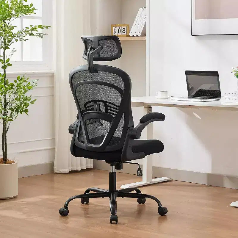 Ergonomischer Bürostuhl mit hochklappbaren Armlehnen, breiter Netzsitzfläche und Lendenstütze, Schreibtischstuhl für Schlafzimmer oder Arbeitszimmer