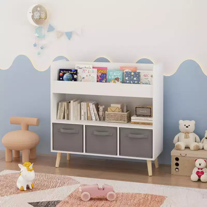 Kinder-Bücherregal mit nach vorne gerichteten Buchablagen und 3 Stoffboxen, 4 Ebenen, Bücherpräsentation und Spielzeugaufbewahrung fürs Spielzimmer, Weiß/Grau