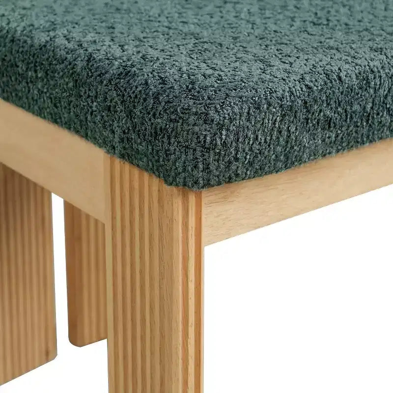 Moderner Esszimmerstuhl aus Gummibaumholz mit Bouclé-Polsterung (2er-Set)